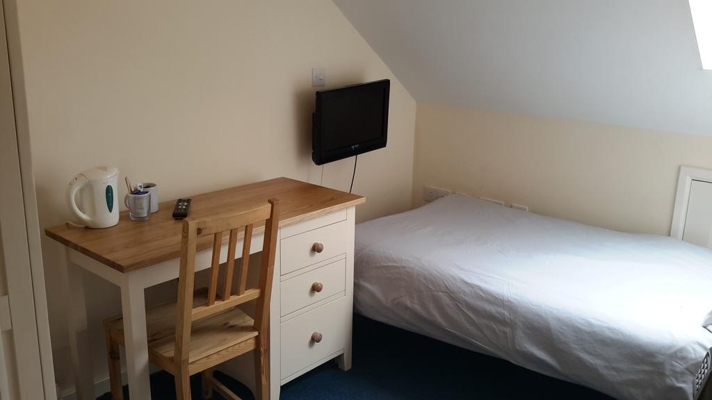 Bridge Farm Guesthouse Rooms Dundry Exterior photo